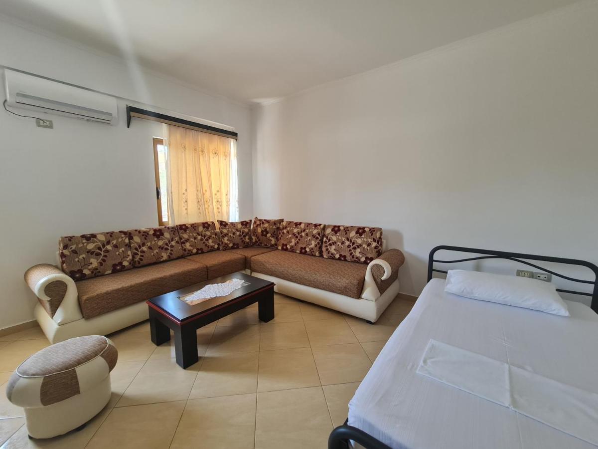 Glow Two Bedroom Apartment Ksamil Exteriör bild